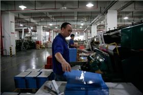 海虹彩印生產車間掠影